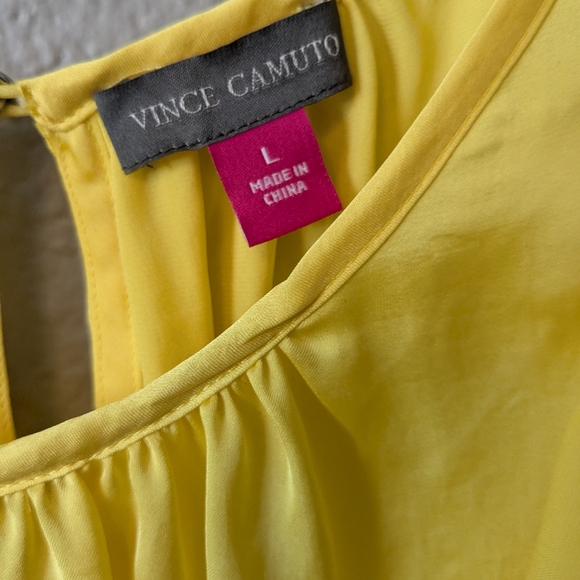 NWT Vince Camuto Bright Yellow Ruffled Sleeve Blouse Top Sz. L - Picture 8 of 9